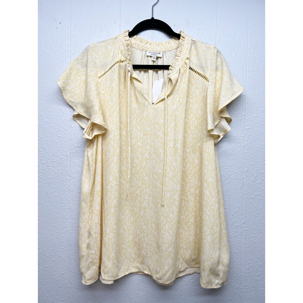 Studio B Butter Yellow Floral Top Womens 2X Casual Workwear Minimalist Capsule